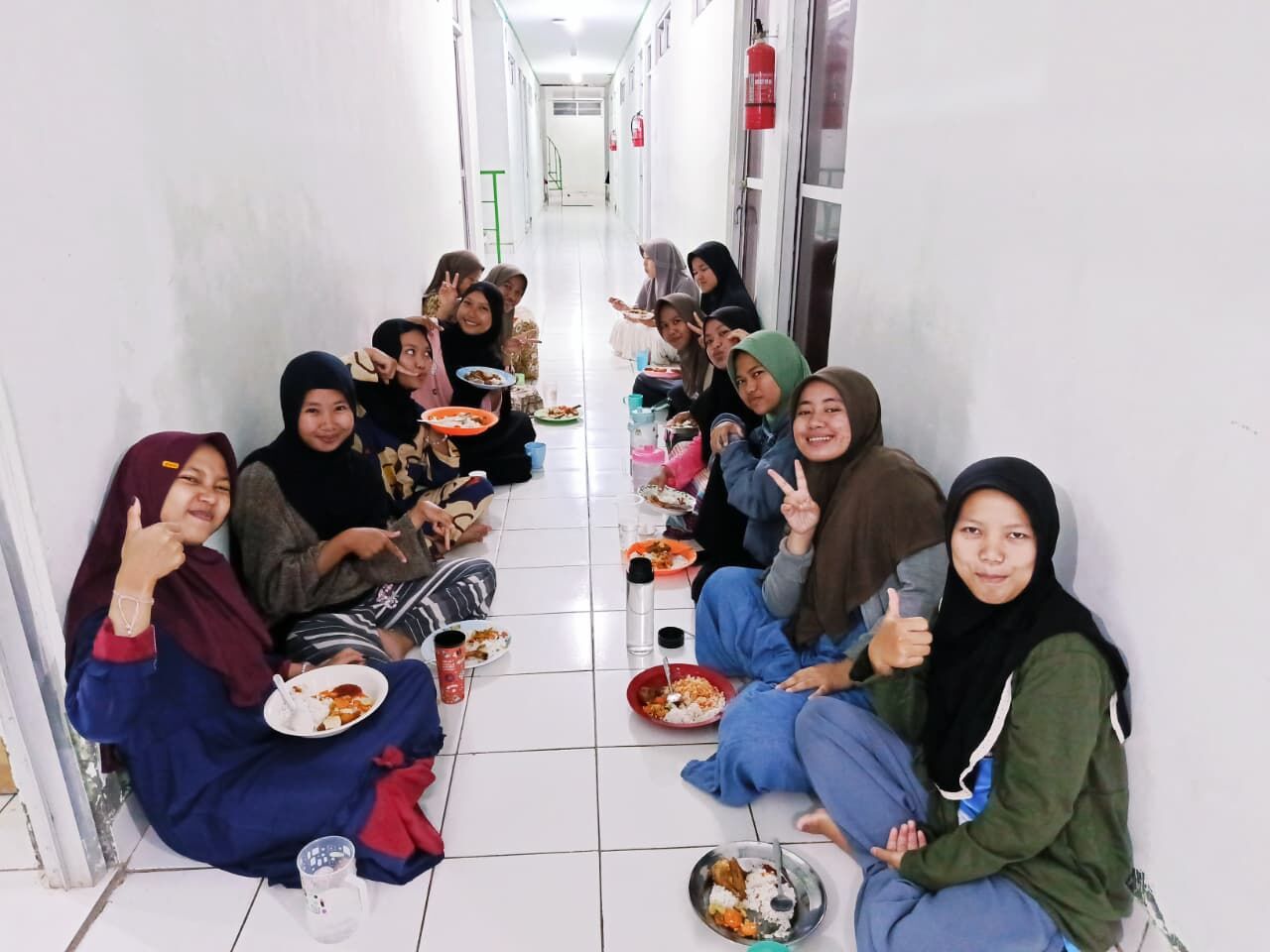 Menjemput Berkah Ramadhan 1447 H, Mahasantri Ma’had Al-Jami’ah IAIN SAS Babel Pererat Ukhuwah Lewat Sahur Bersama