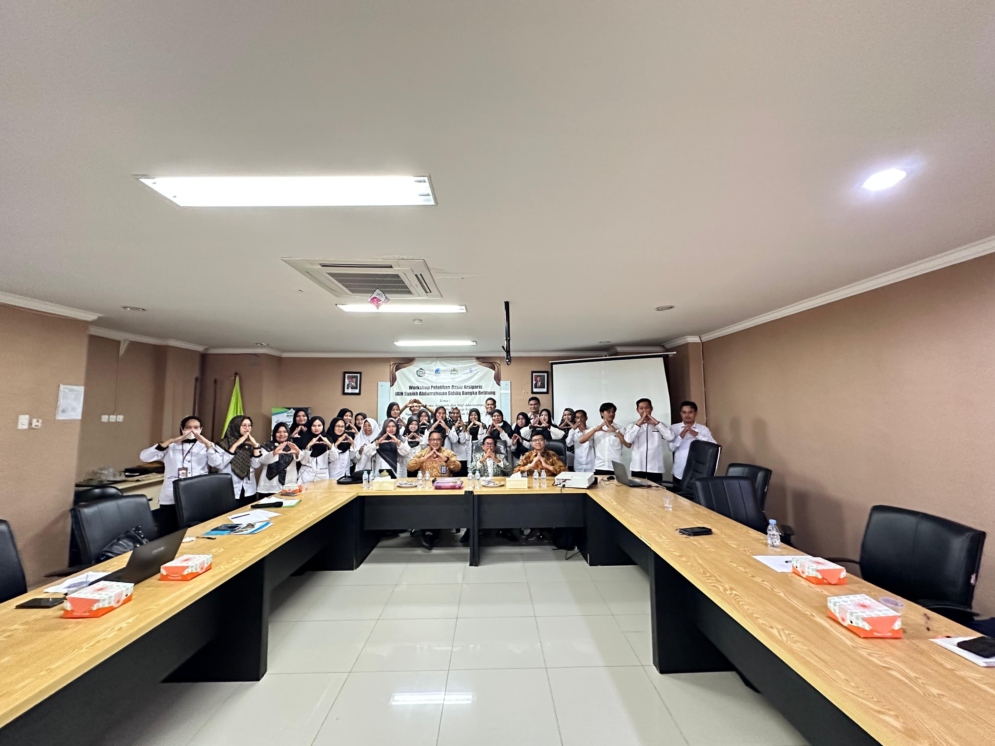 Tingkatkan kompetensi di bidang Arsiparis, Pengelola dan Mahasantri Ma’had Al-Jami’ah ikuti Workshop Pelatihan Basic Arsiparis IAIN SAS Bangka Belitung