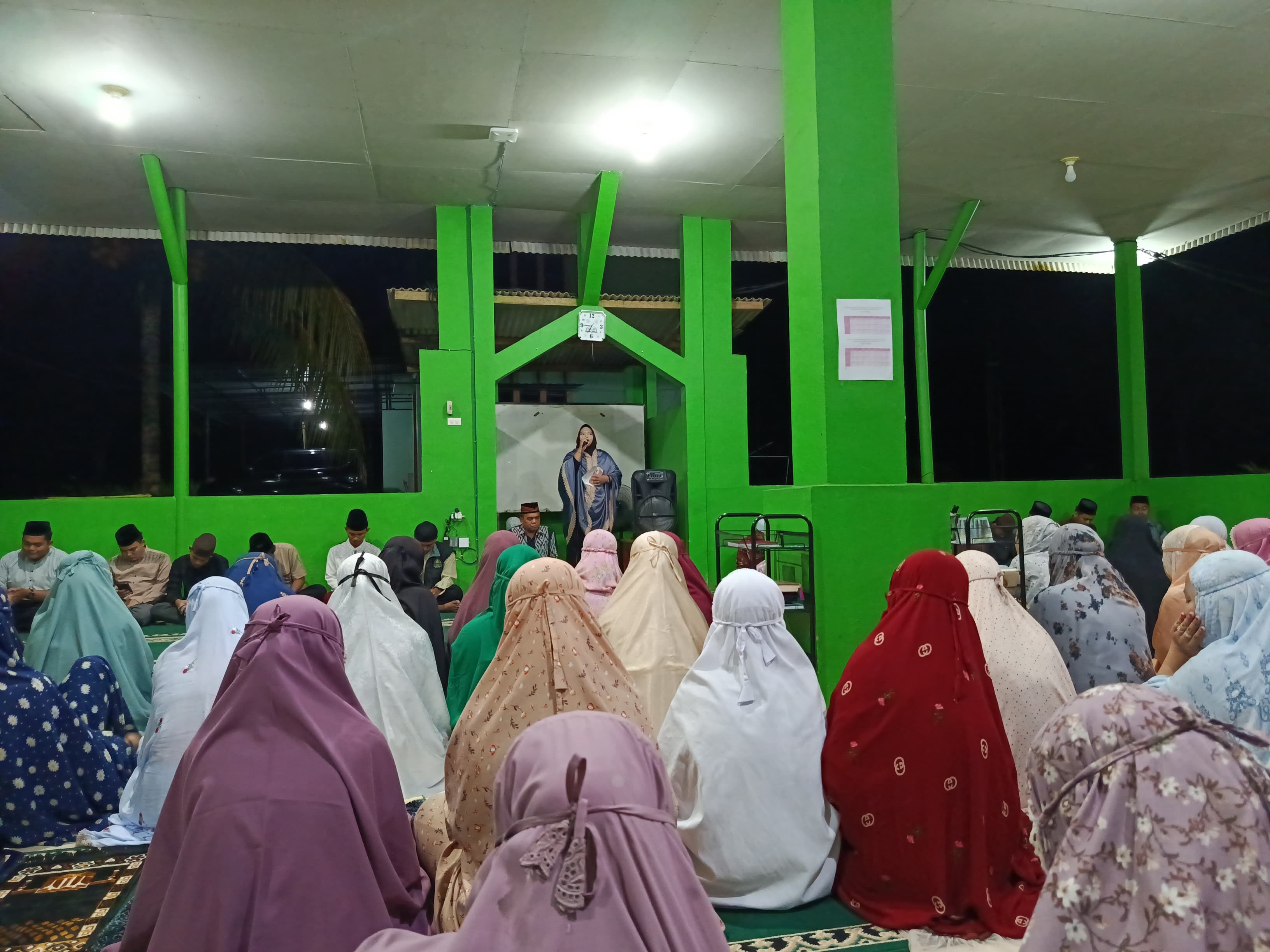 Yasinan Rutin Mahasantri Ma'had Al-Jami'ah Perkuat Pembinaan Spiritual dan Karakter Keislaman